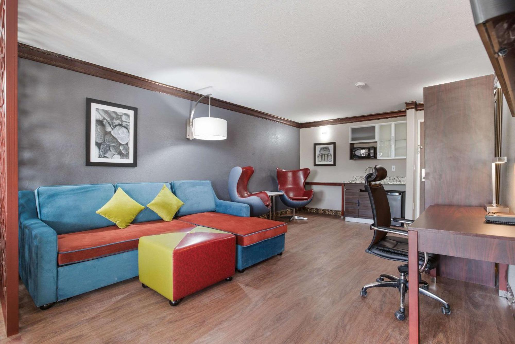 The Leo Collection Detroit, Ascend Hotel Collection Lincoln Park Extérieur photo
