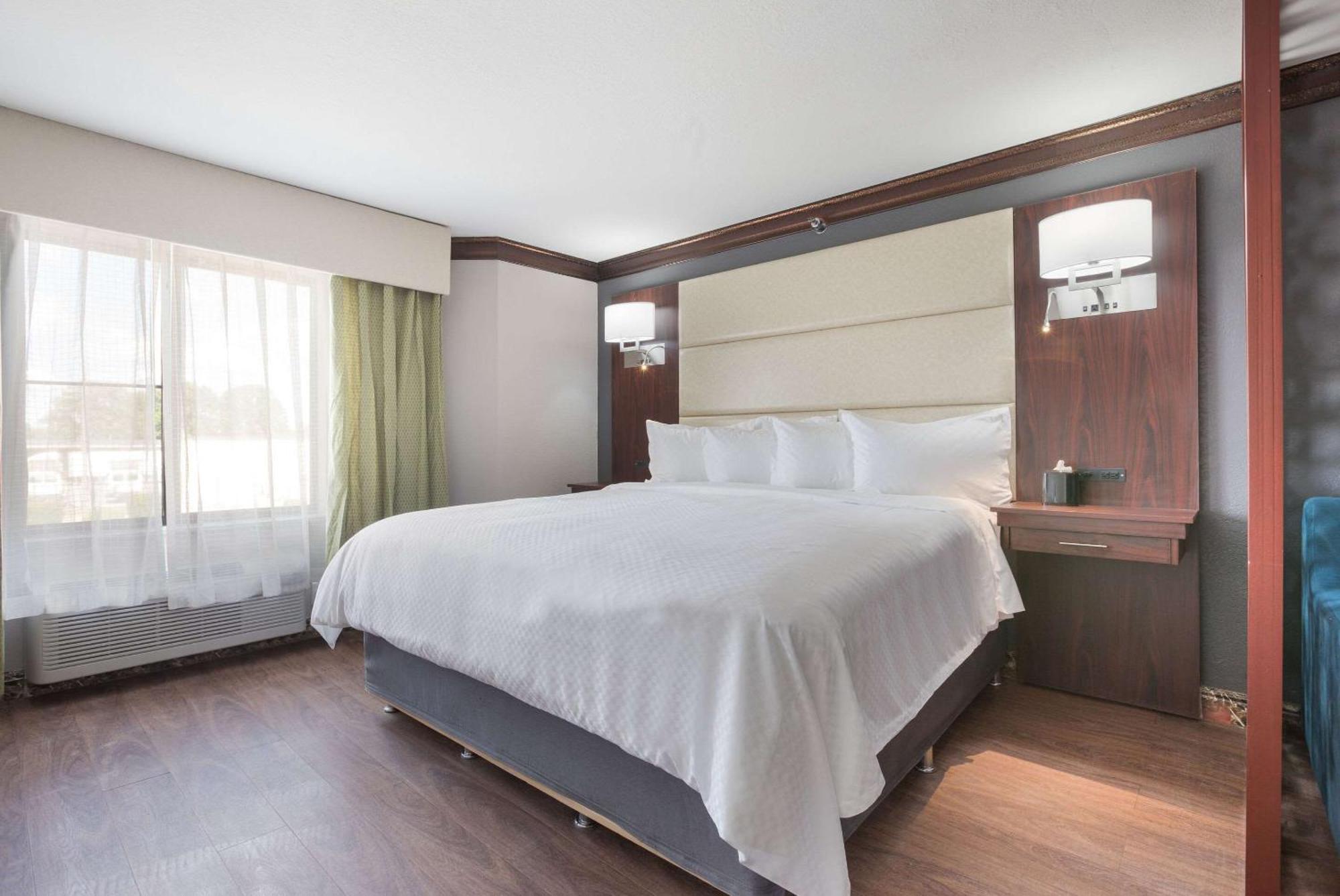 The Leo Collection Detroit, Ascend Hotel Collection Lincoln Park Extérieur photo